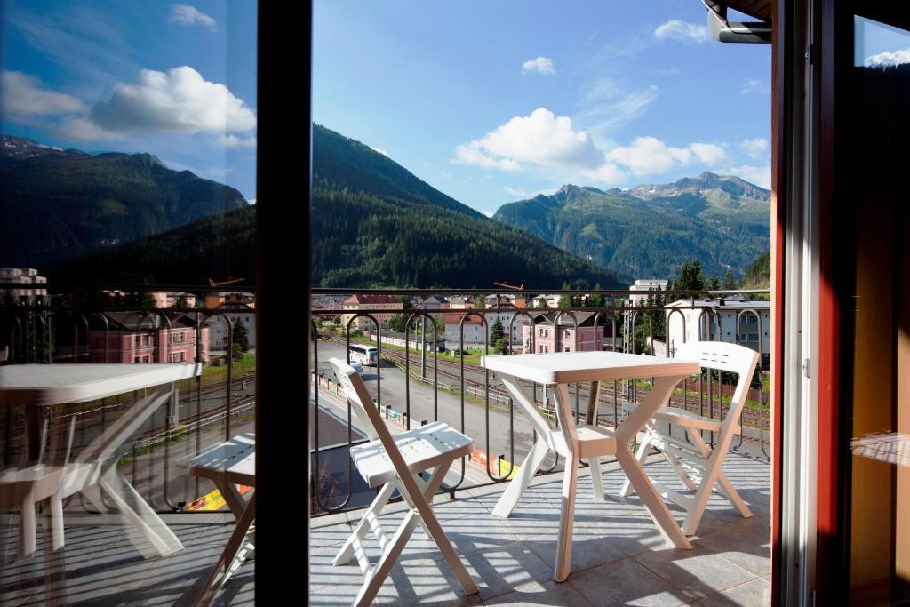 Euro Youth Hotel & Krone Bad Gastein Ruang foto