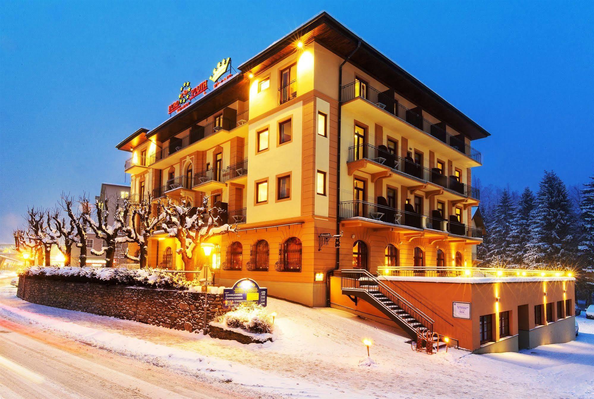 Euro Youth Hotel & Krone Bad Gastein Bagian luar foto